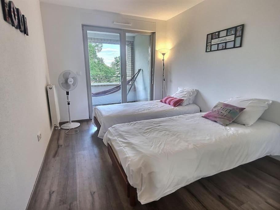 Superbe Appartement Avec 2 Balcons - Vue Sur La Cathedrale Environ 15 Min En Tram Страсбург Экстерьер фото